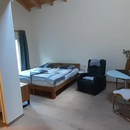 Gaestehaus Haehnchenbach