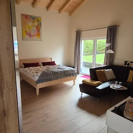 Pensión Gaestehaus Haehnchenbach Kelberg